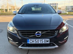 Volvo V60 2.4* PLUG-IN-HYB* 4х4* ПОДГРЕВ* АВТОПИЛОТ* ШИБИДАХ - 8999 € / 17600.51 лв. - 62718094 6