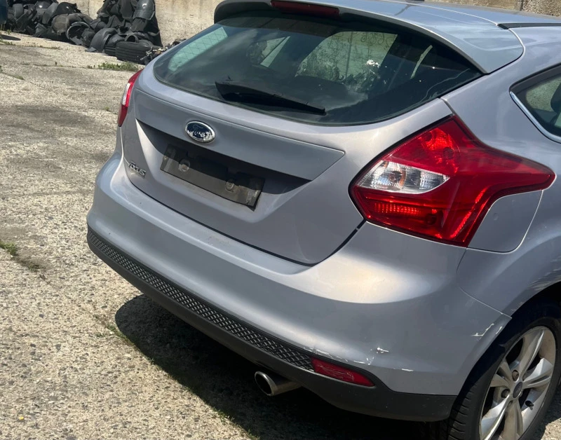 Ford Focus 2.0 cdti 1.6 d, снимка 3 - Автомобили и джипове - 41469126