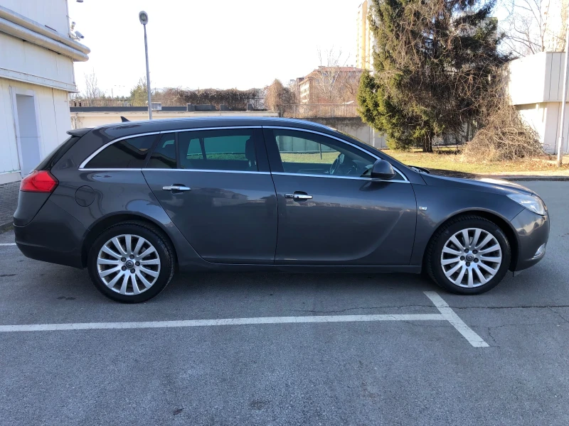 Opel Insignia 2.0 CDTI 4x4-200k.s-NAVI-PARK ASIST-AVTOMATIC-TOP!, снимка 6 - Автомобили и джипове - 48982140