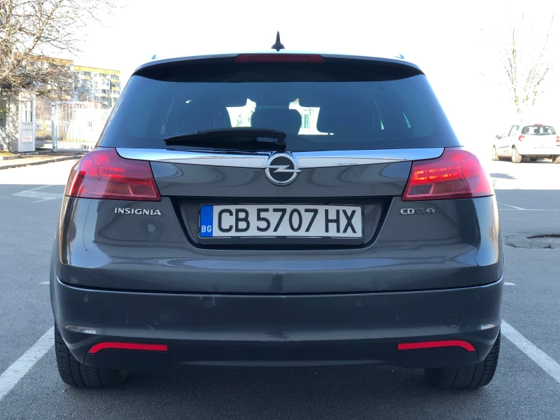 Opel Insignia 2.0 CDTI 4x4-200k.s-NAVI-PARK ASIST-AVTOMATIC-TOP!, снимка 4 - Автомобили и джипове - 48982140