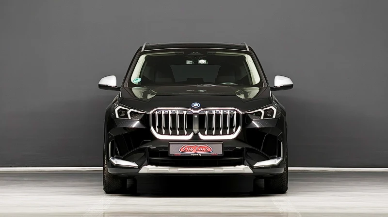 BMW iX1 xDrive 30M Масаж/LED/HARMAN KARDON/Head-Up