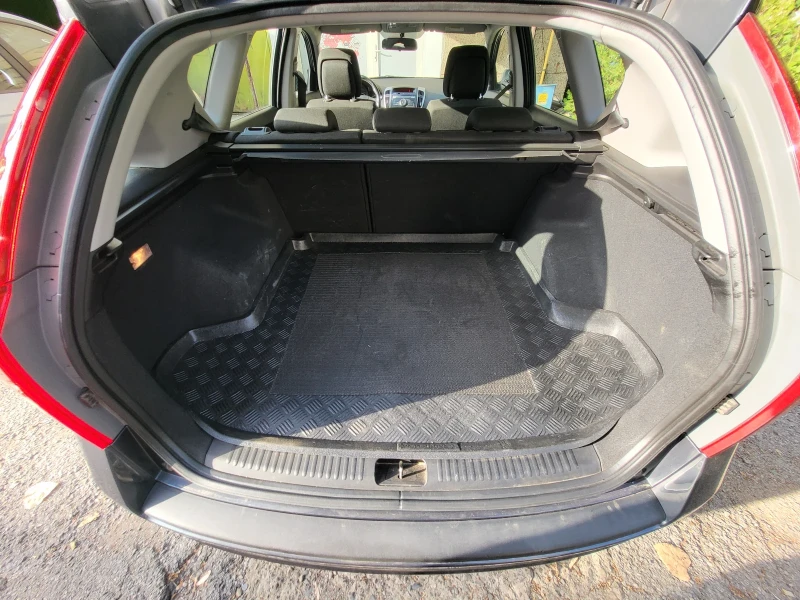 Kia Ceed 1.4, снимка 5 - Автомобили и джипове - 52656498