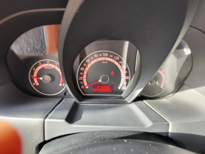 Kia Ceed 1.4, снимка 10 - Автомобили и джипове - 52656498