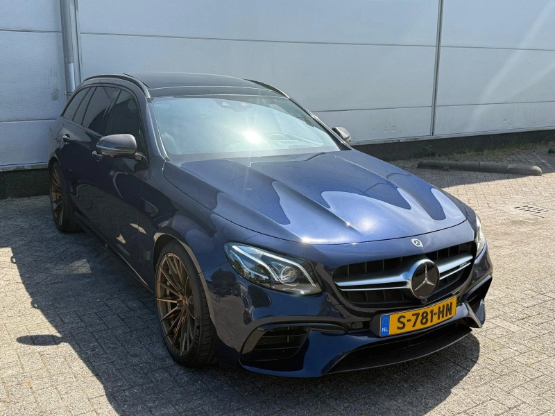 Mercedes-Benz E 63 AMG, снимка 2 - Автомобили и джипове - 51890537