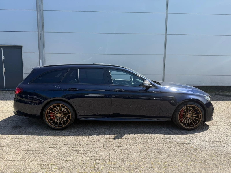 Mercedes-Benz E 63 AMG, снимка 6 - Автомобили и джипове - 51890537