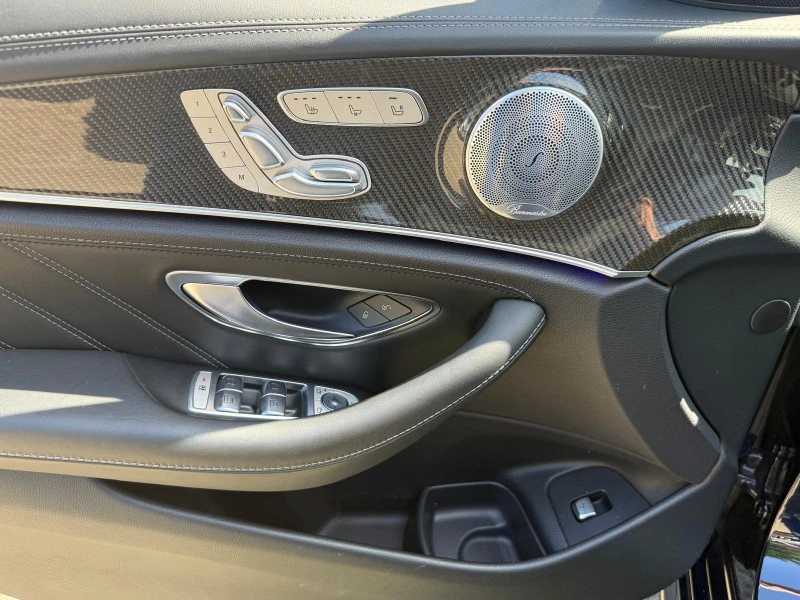 Mercedes-Benz E 63 AMG, снимка 8 - Автомобили и джипове - 51890537