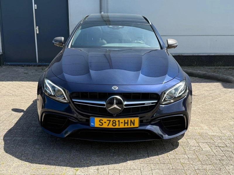 Mercedes-Benz E 63 AMG, снимка 3 - Автомобили и джипове - 51890537