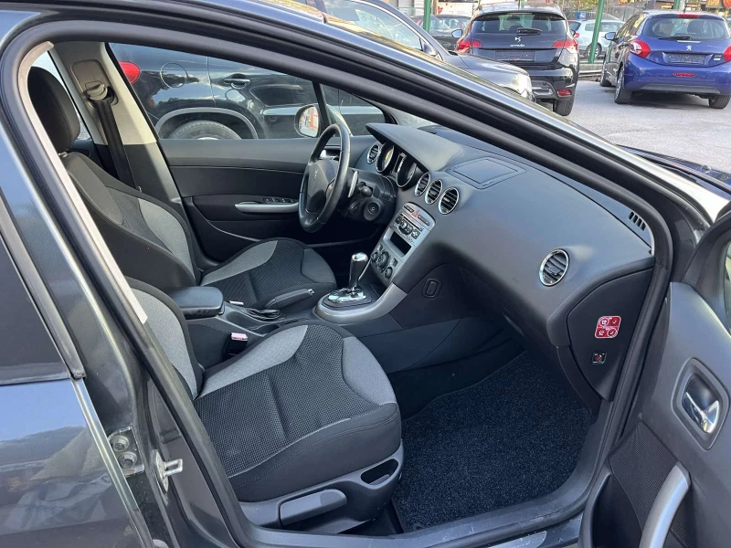 Peugeot 308 1.6 DISEL, снимка 12 - Автомобили и джипове - 52001617