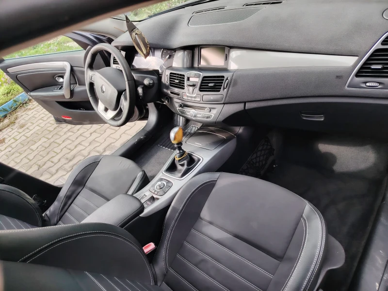Renault Laguna, снимка 7 - Автомобили и джипове - 52967726