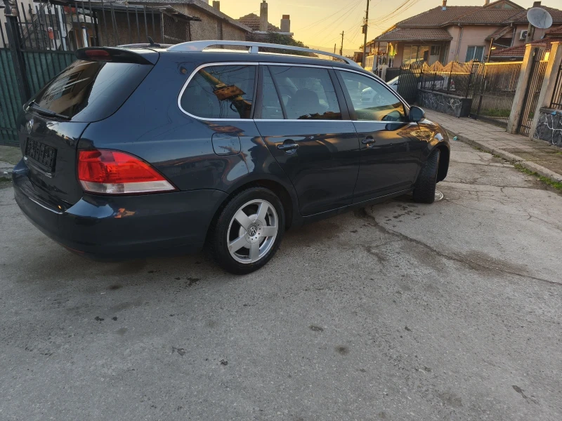VW Golf 2.0тди 140кс 2010год.Панорама Теглич., снимка 3 - Автомобили и джипове - 53005580