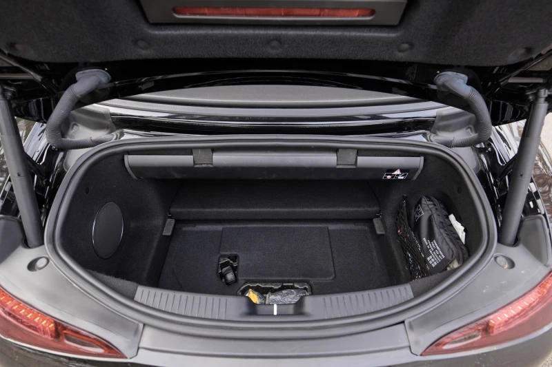 Mercedes-Benz SL 63 AMG, снимка 17 - Автомобили и джипове - 53436759