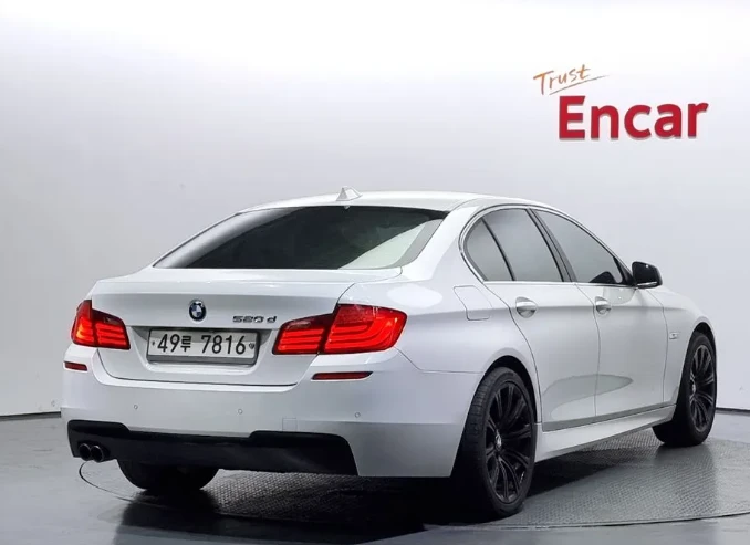 BMW 520  - изображение 2