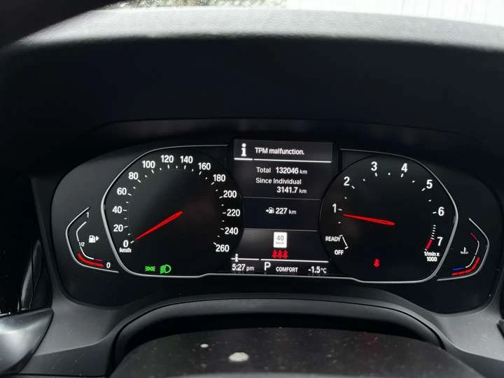 BMW 330 330i xDrive Sedan North America, снимка 15 - Автомобили и джипове - 53594534