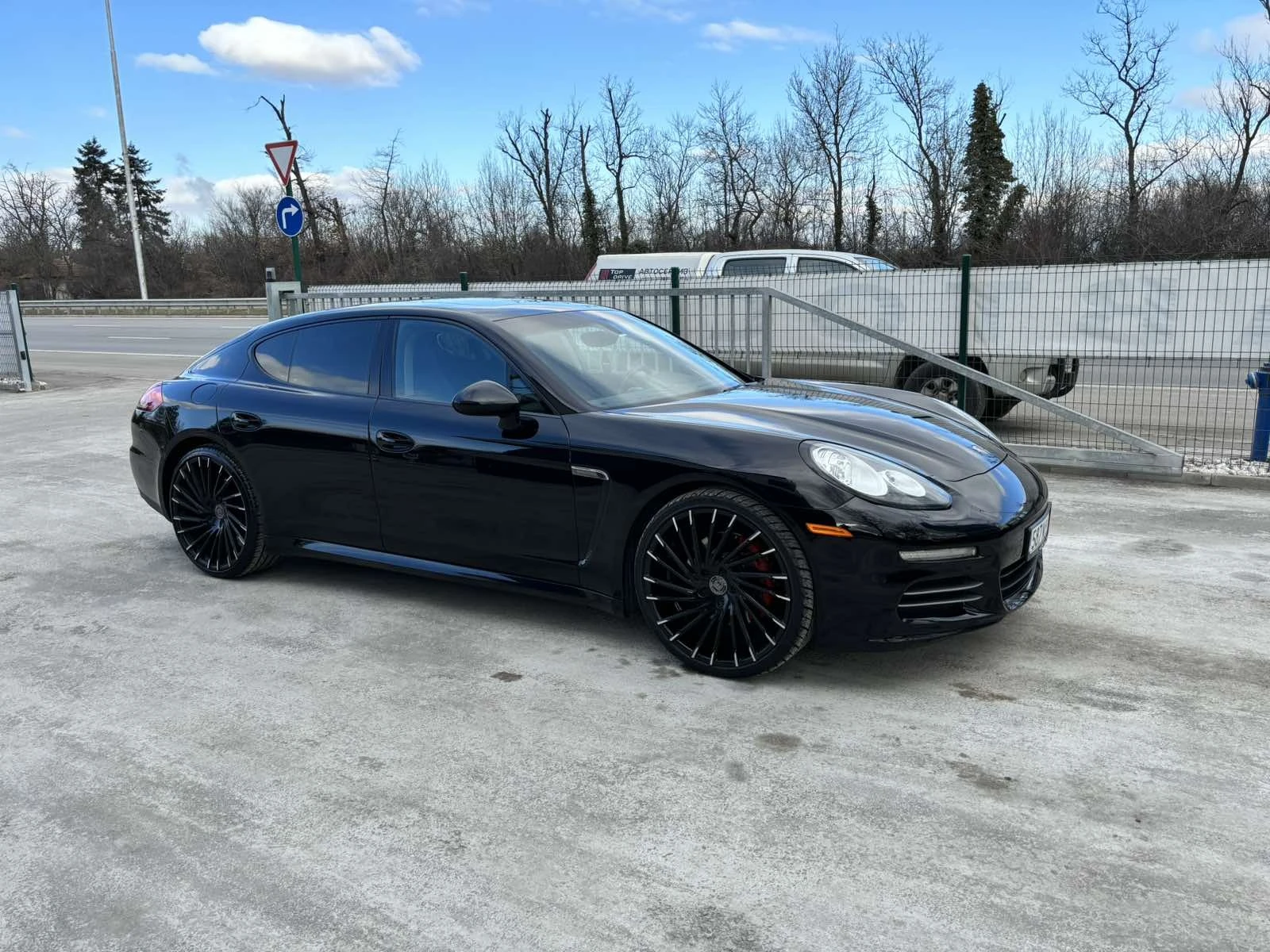 Porsche Panamera 4 Facelift - изображение 3