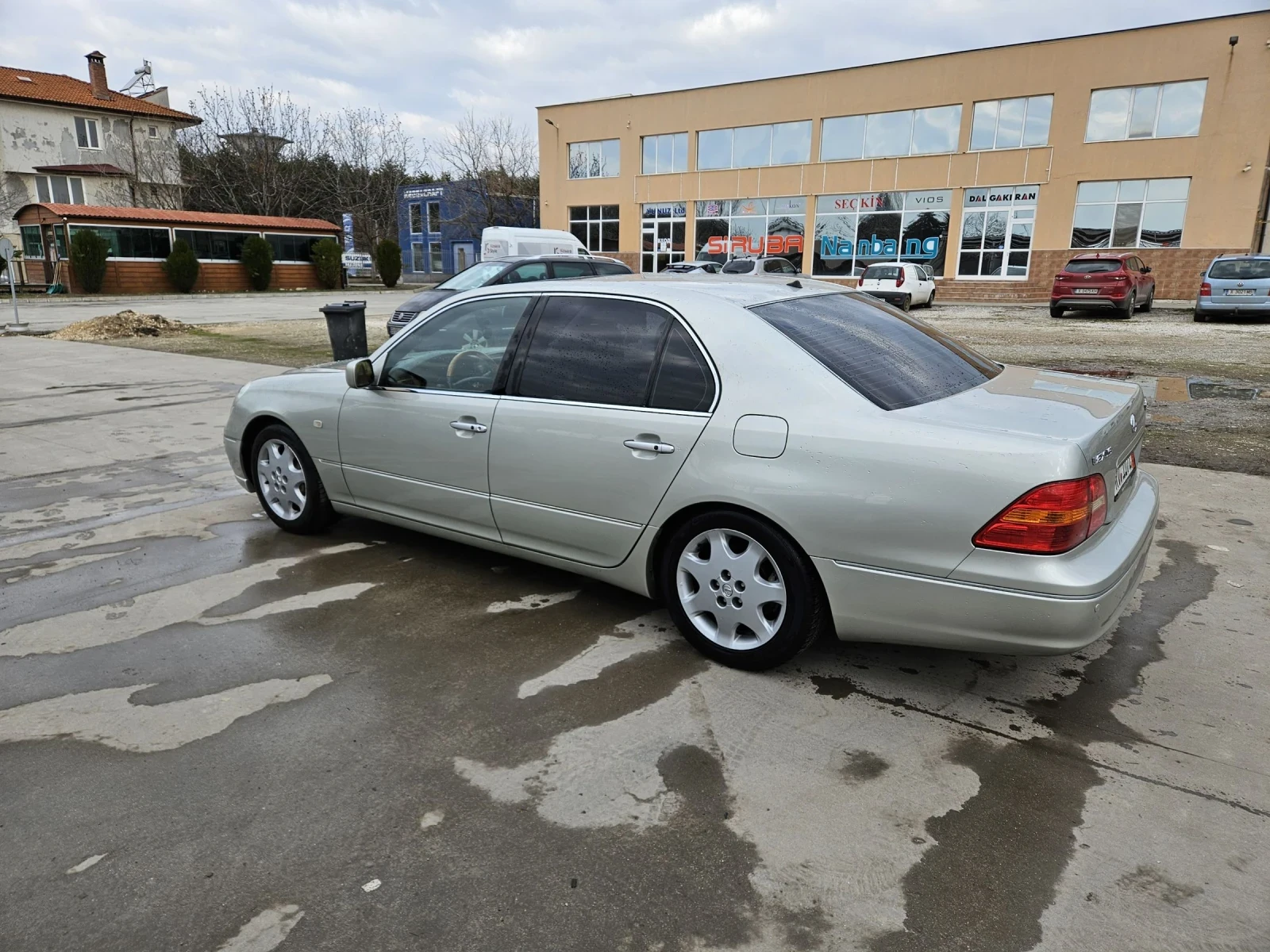 Lexus LS 430  - изображение 5