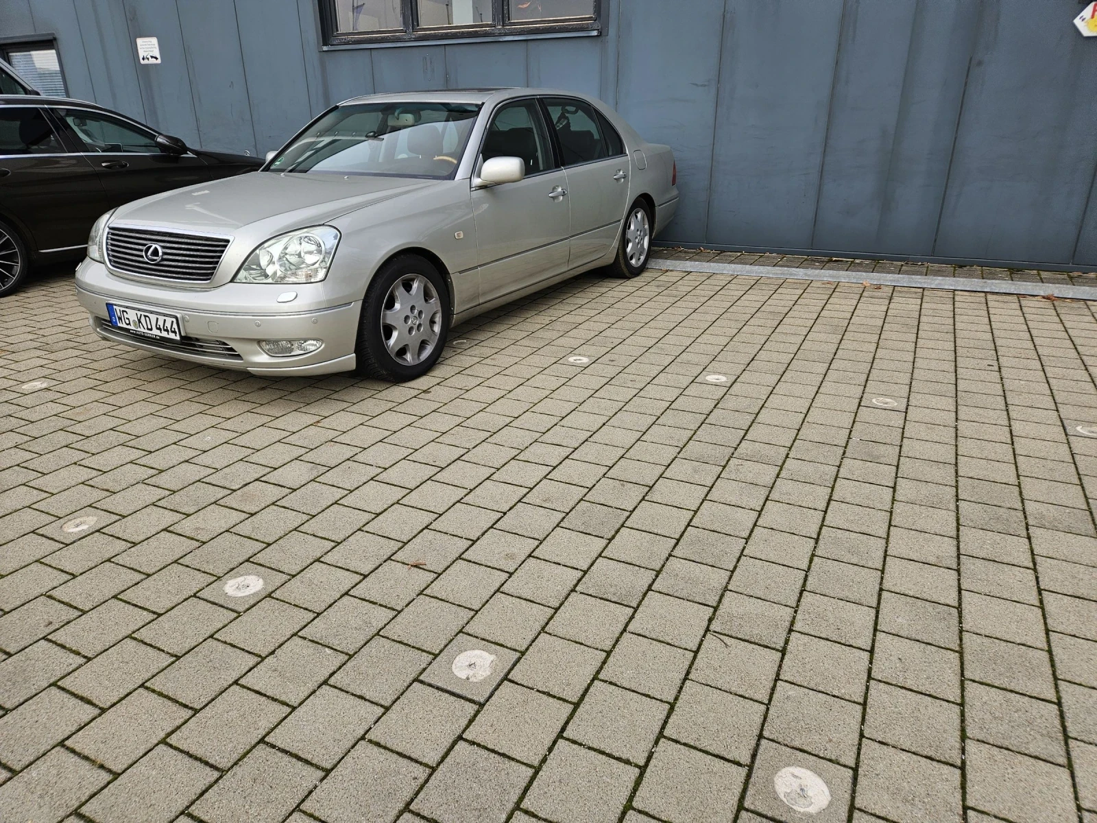 Lexus LS 430  - изображение 9