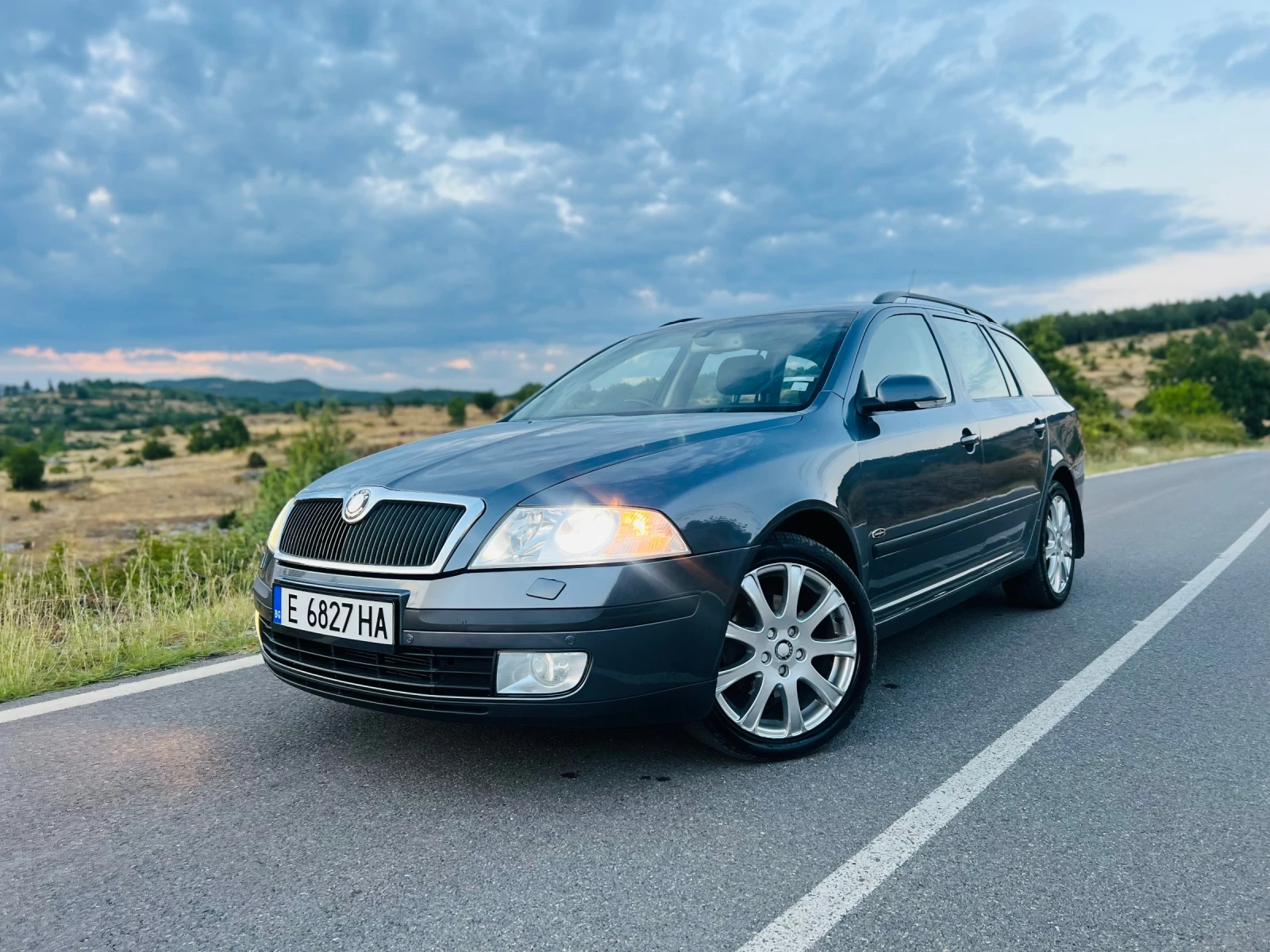 Skoda Octavia 2.0TDI десен волан - изображение 2