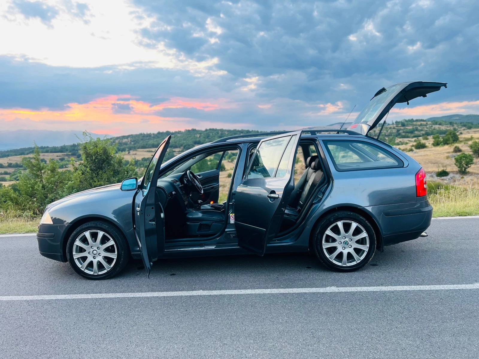 Skoda Octavia 2.0TDI десен волан - изображение 7