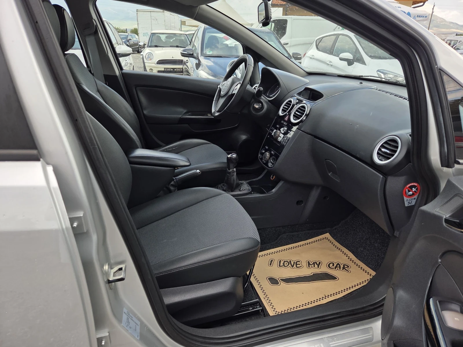 Opel Corsa 1.2 i. GPL - изображение 8