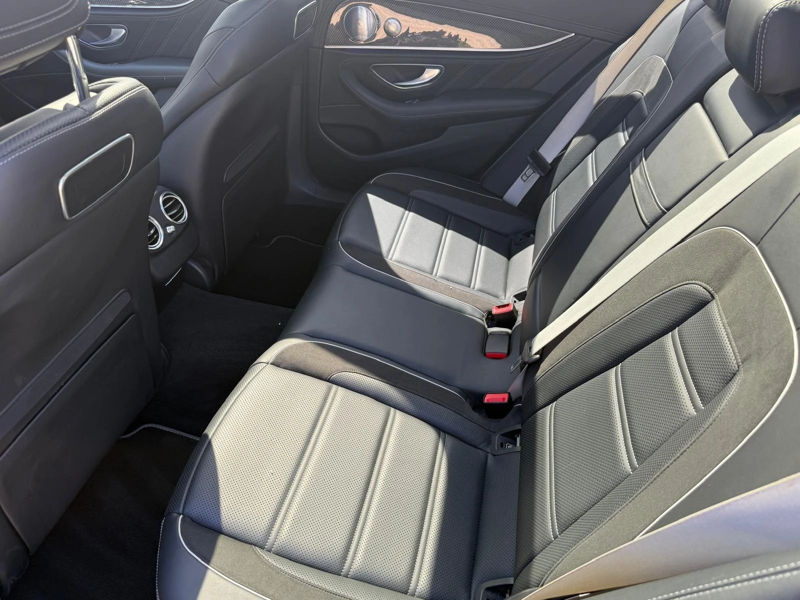 Mercedes-Benz E 63 AMG | Mobile.bg   15