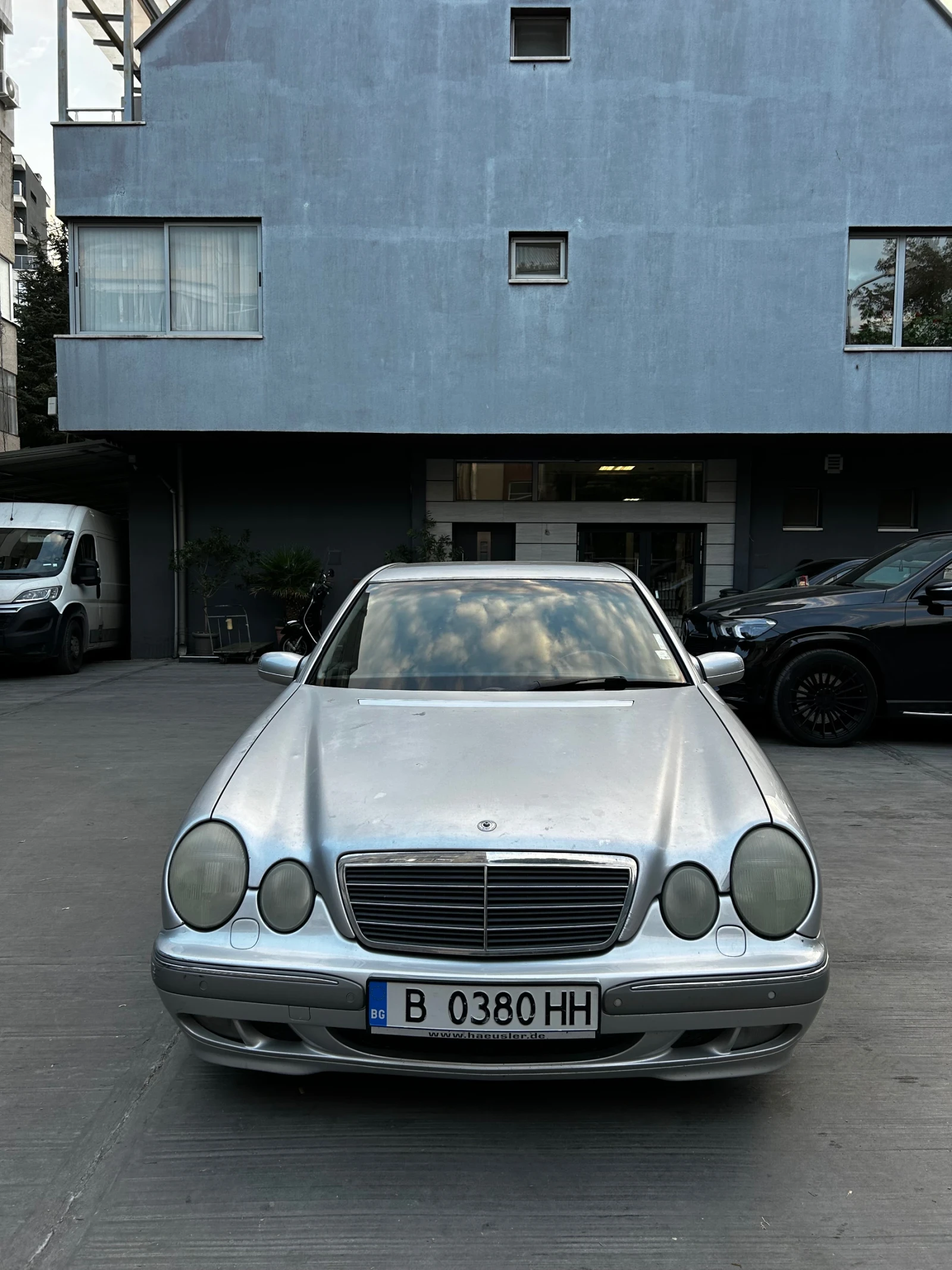 Mercedes-Benz E 270  - изображение 2