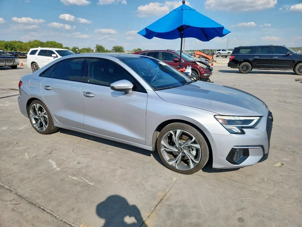 Audi A3 * PREMIUM PLUS * CARFAX * ��� ������������ ������ | Mobile.bg � ����������� 4