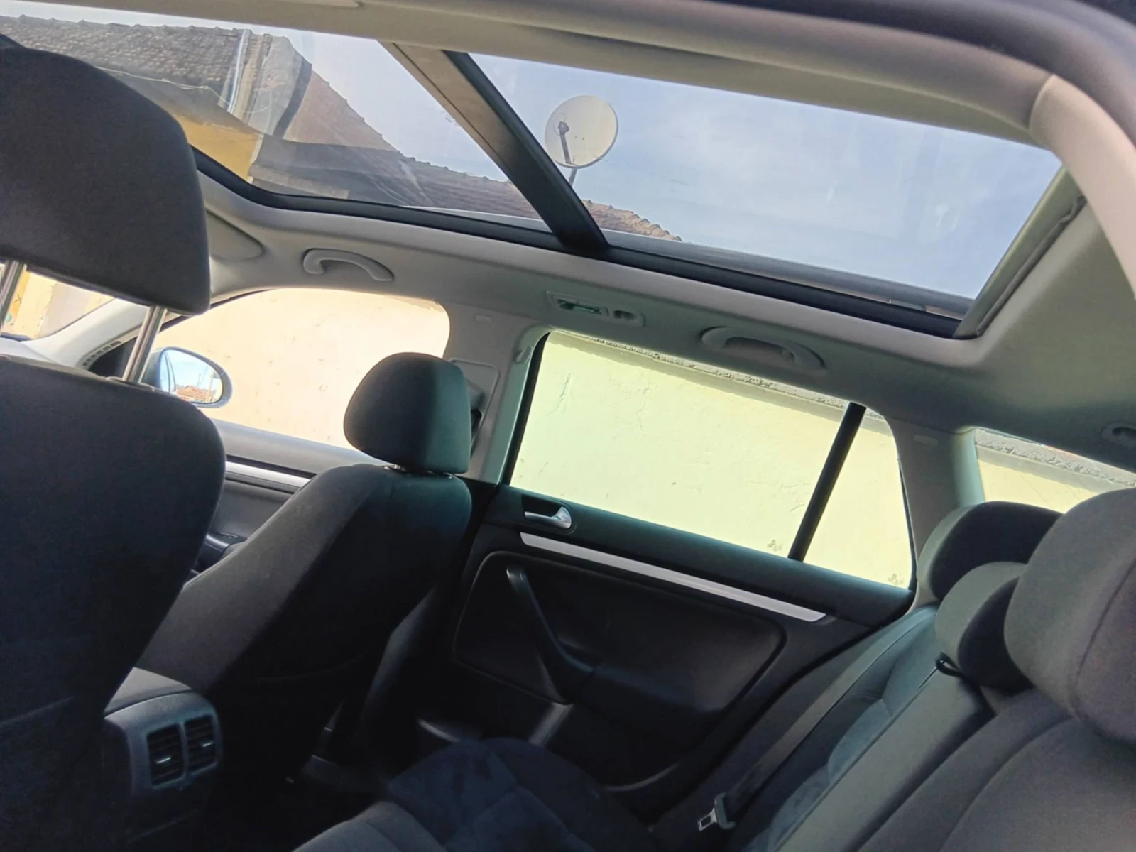 VW Golf 2.0тди 140кс 2010год.Панорама Теглич. - изображение 9