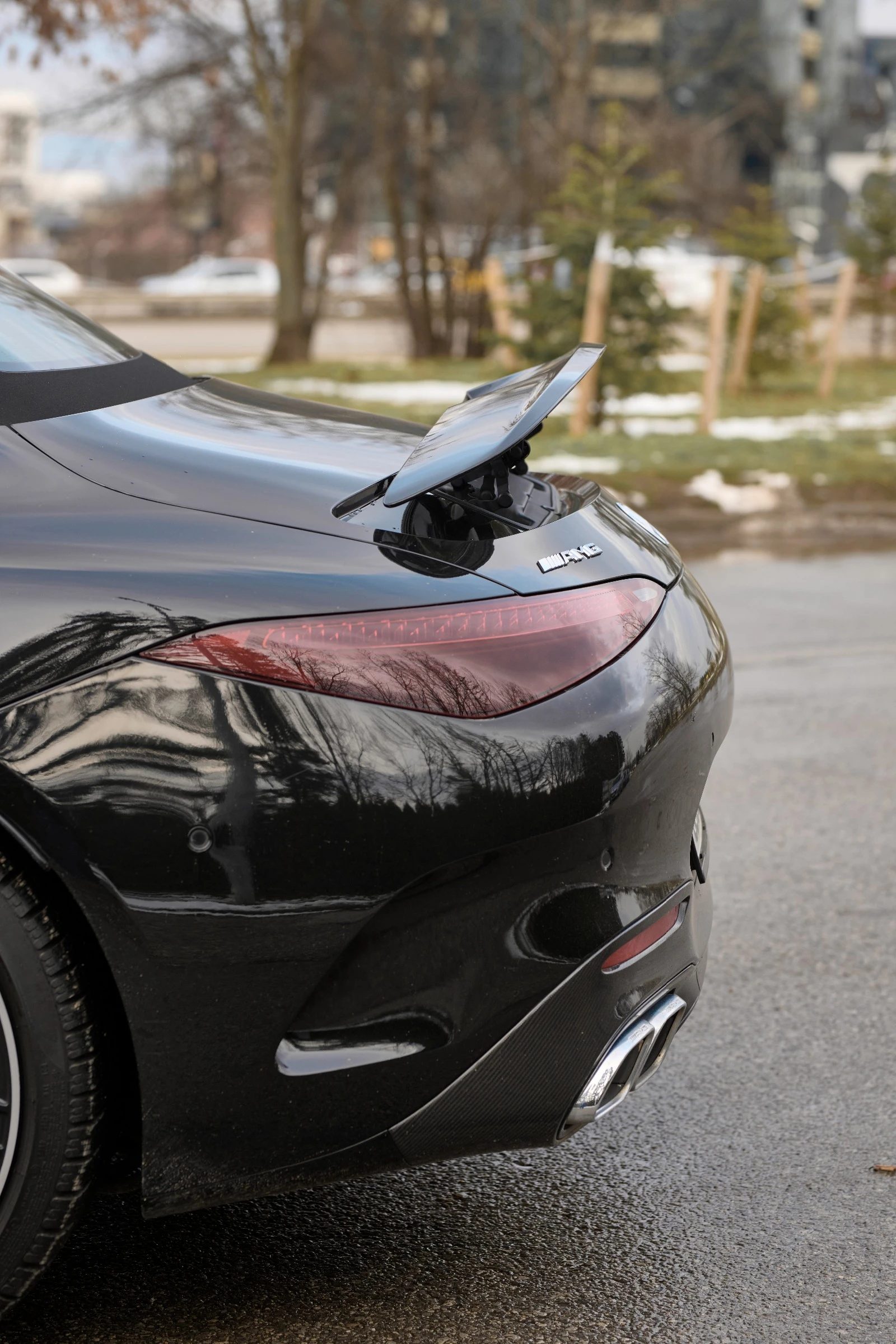 Mercedes-Benz SL 63 AMG  - изображение 8