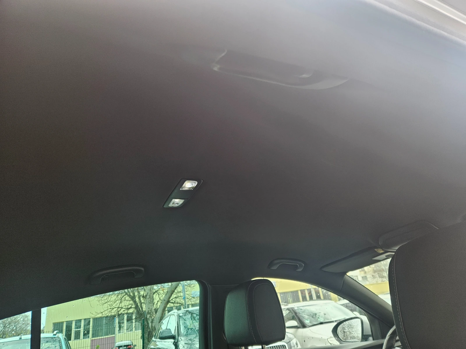 Opel Insignia GRANDE SPORT 4X4, снимка 10 - Автомобили и джипове - 53704977