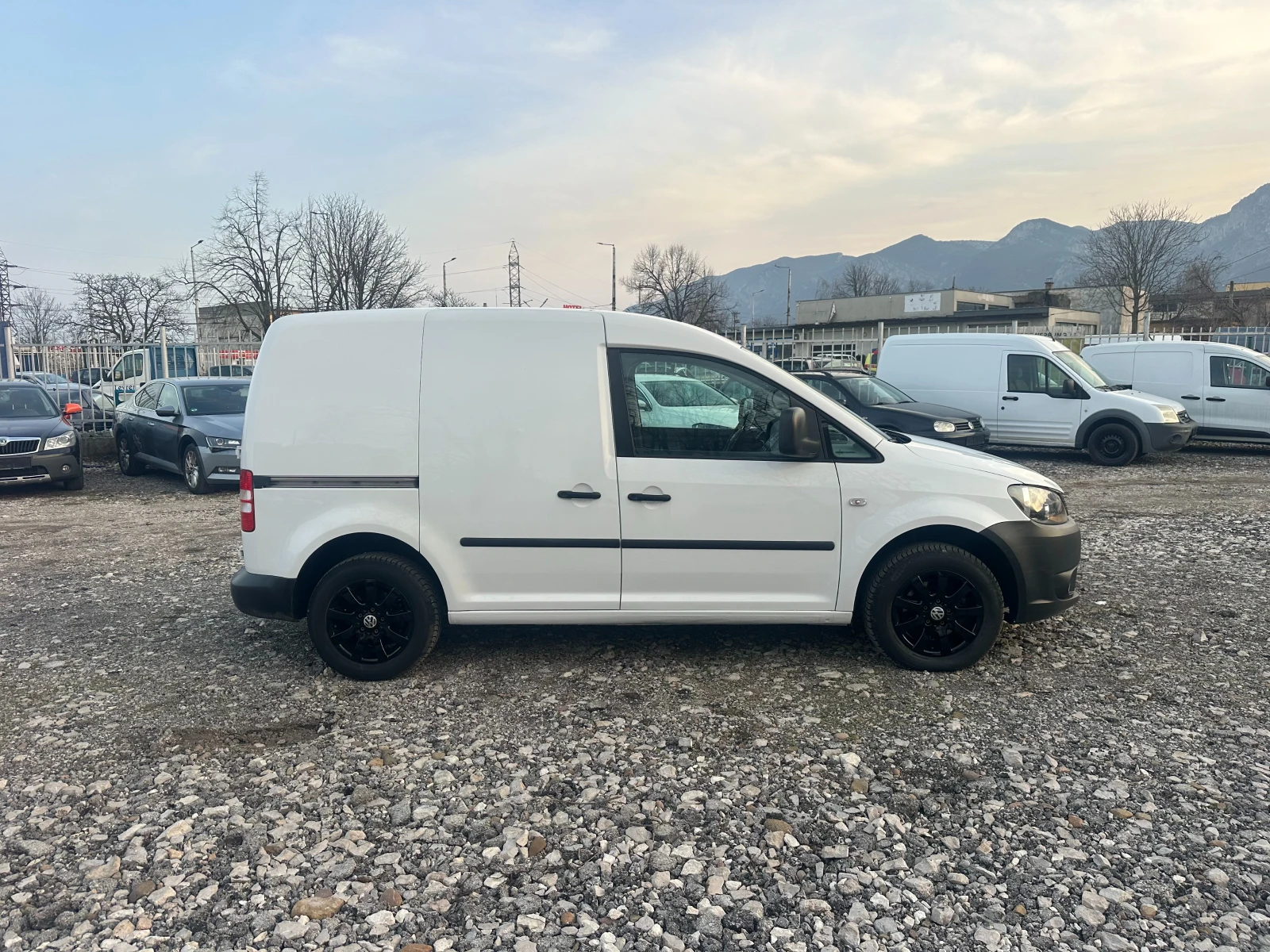 VW Caddy 2, 0TDI 102KC, снимка 6 - Автомобили и джипове - 53710075