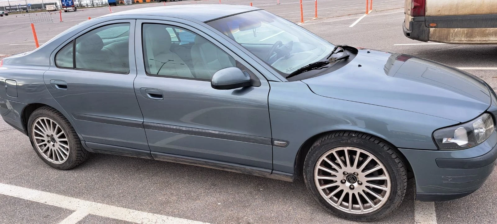 Volvo S60, снимка 3 - Автомобили и джипове - 54442778