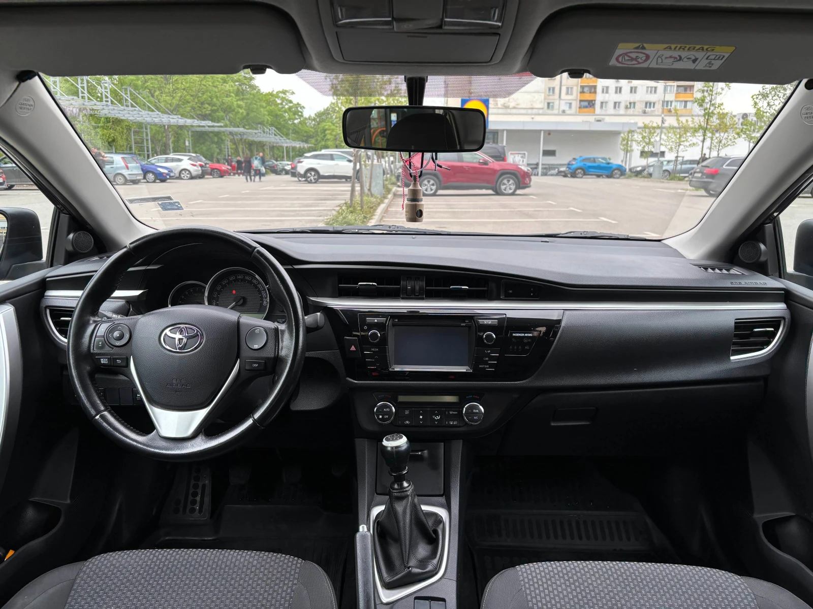 Toyota Corolla, снимка 14 - Автомобили и джипове - 54486268