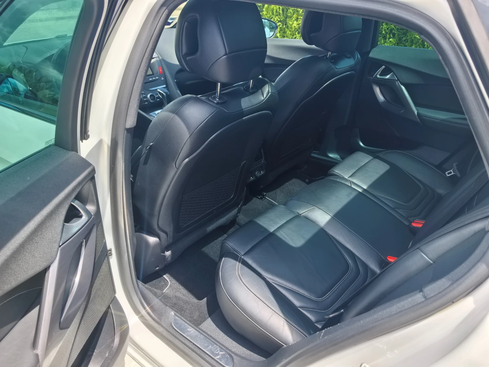 Citroen DS5 2.0HDI 180kc Автоматик , снимка 10 - Автомобили и джипове - 54525908