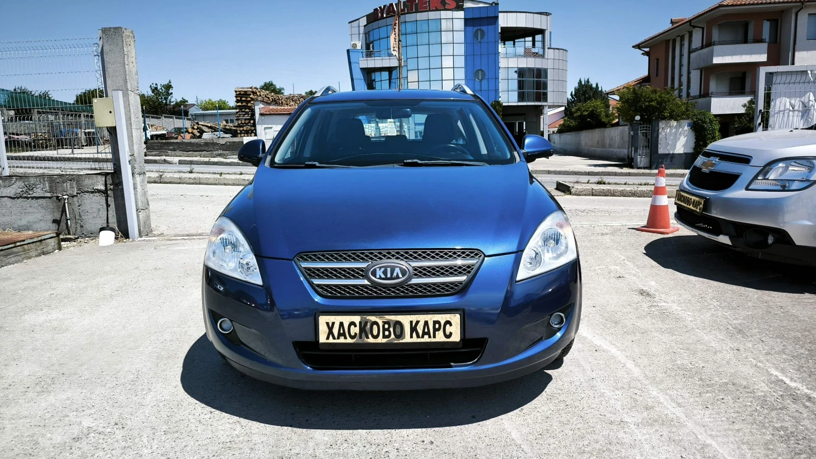 Kia Ceed 2.0CRDI, снимка 2 - Автомобили и джипове - 54869384