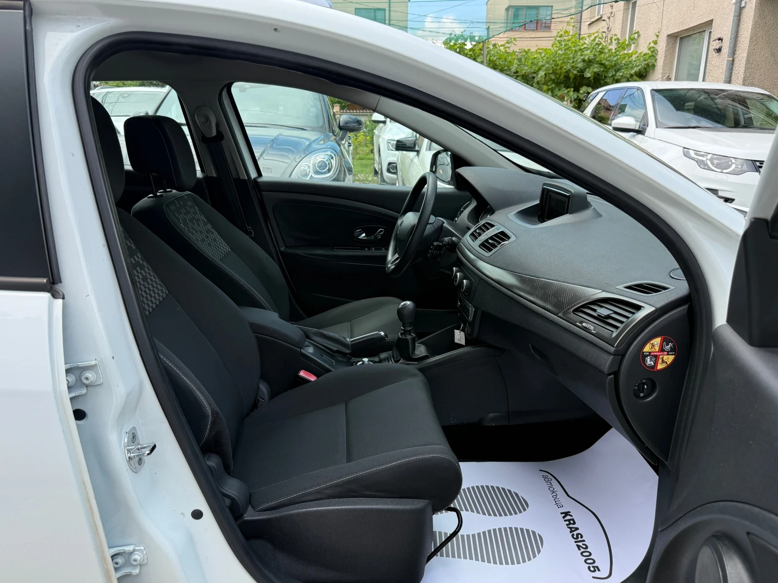 Renault Megane 1.6I LPG NAVI , снимка 13 - Автомобили и джипове - 55015794