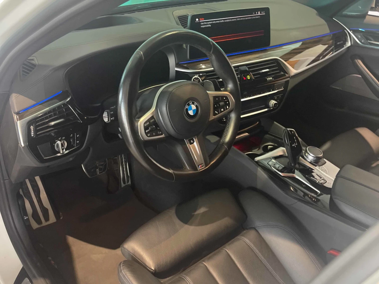 BMW 550 HEAD-UP* HARMAN KARDON* ПОДГРЕВ* CARFAX , снимка 6 - Автомобили и джипове - 55267751