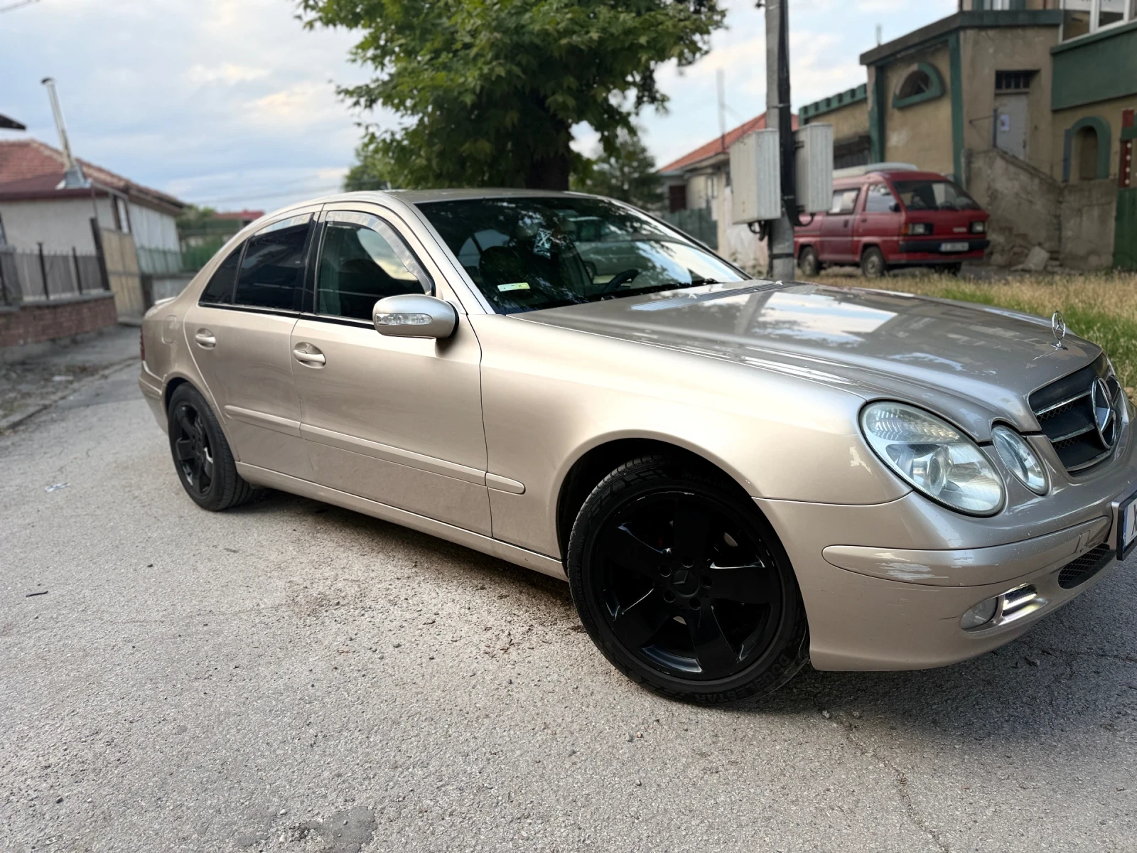 Mercedes-Benz E 220 | Mobile.bg � ����������� 3