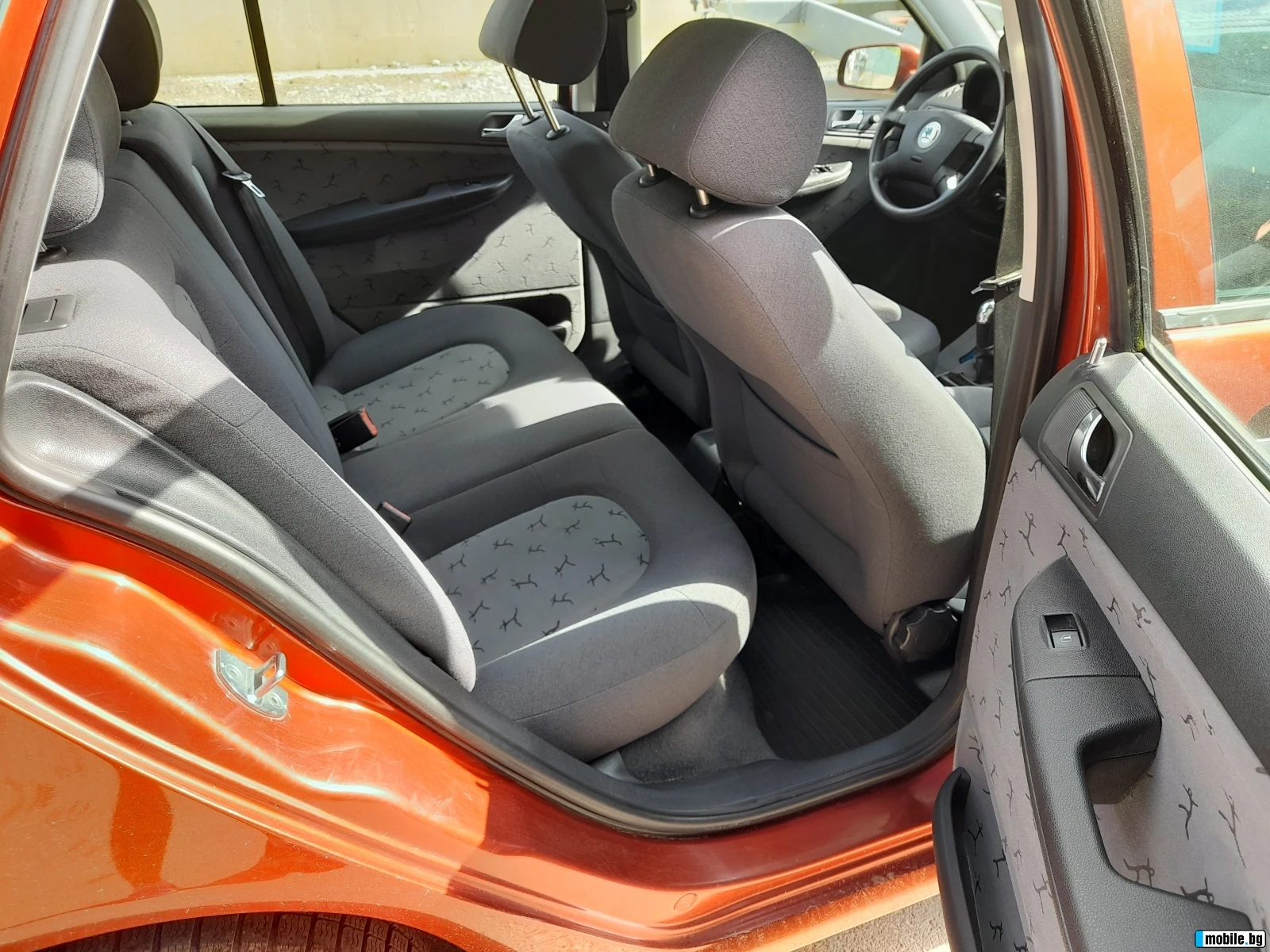 Skoda Fabia Elegance, снимка 6 - Автомобили и джипове - 55418594