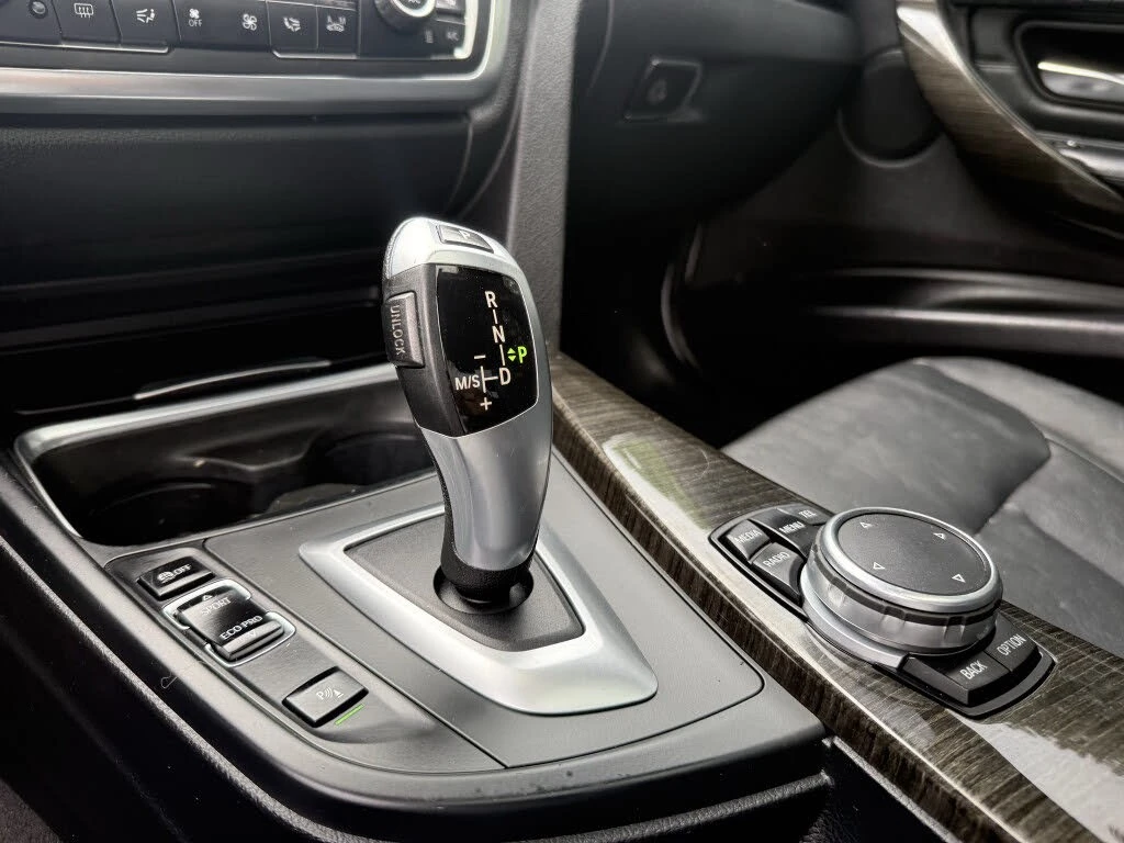 BMW 328 xDrive * АвтоКредит * (ЦЕНА ДО БГ), снимка 16 - Автомобили и джипове - 55580597