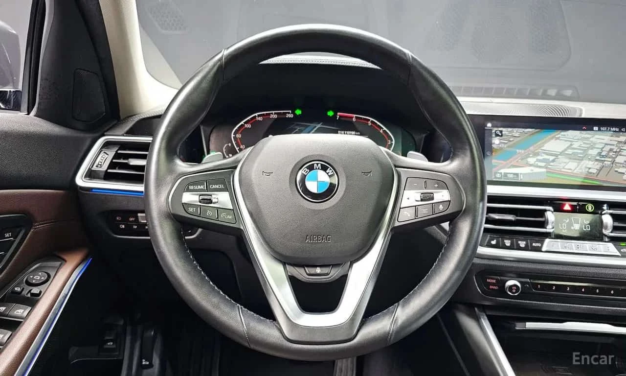 BMW 330 i xDrive Luxury | АВТОФИНАНСИРАНЕ, снимка 13 - Автомобили и джипове - 55709344