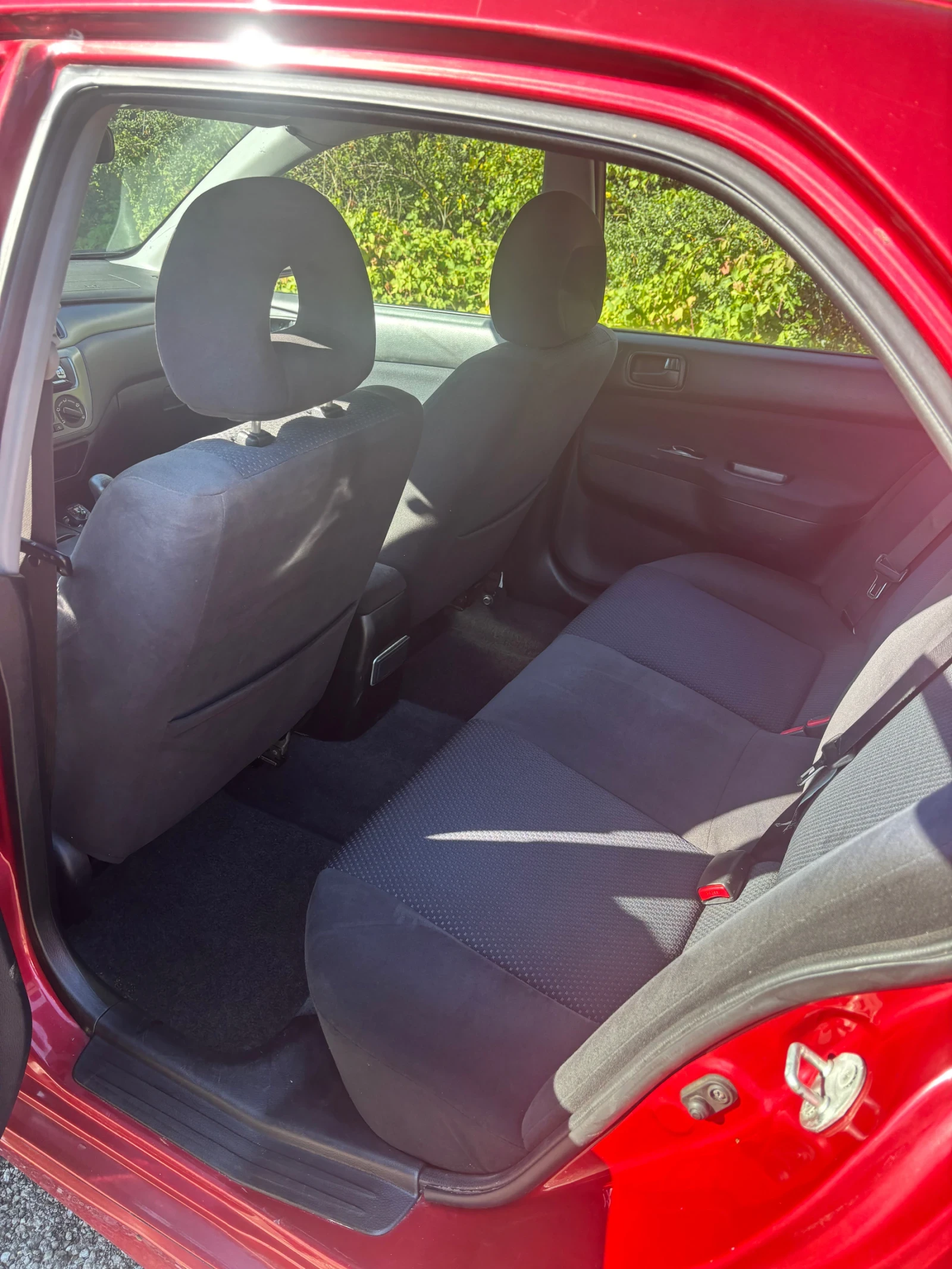 Mitsubishi Lancer 1.6 Бензин ПЪРВИ СОБСТВЕНИК! , снимка 11 - Автомобили и джипове - 55784704
