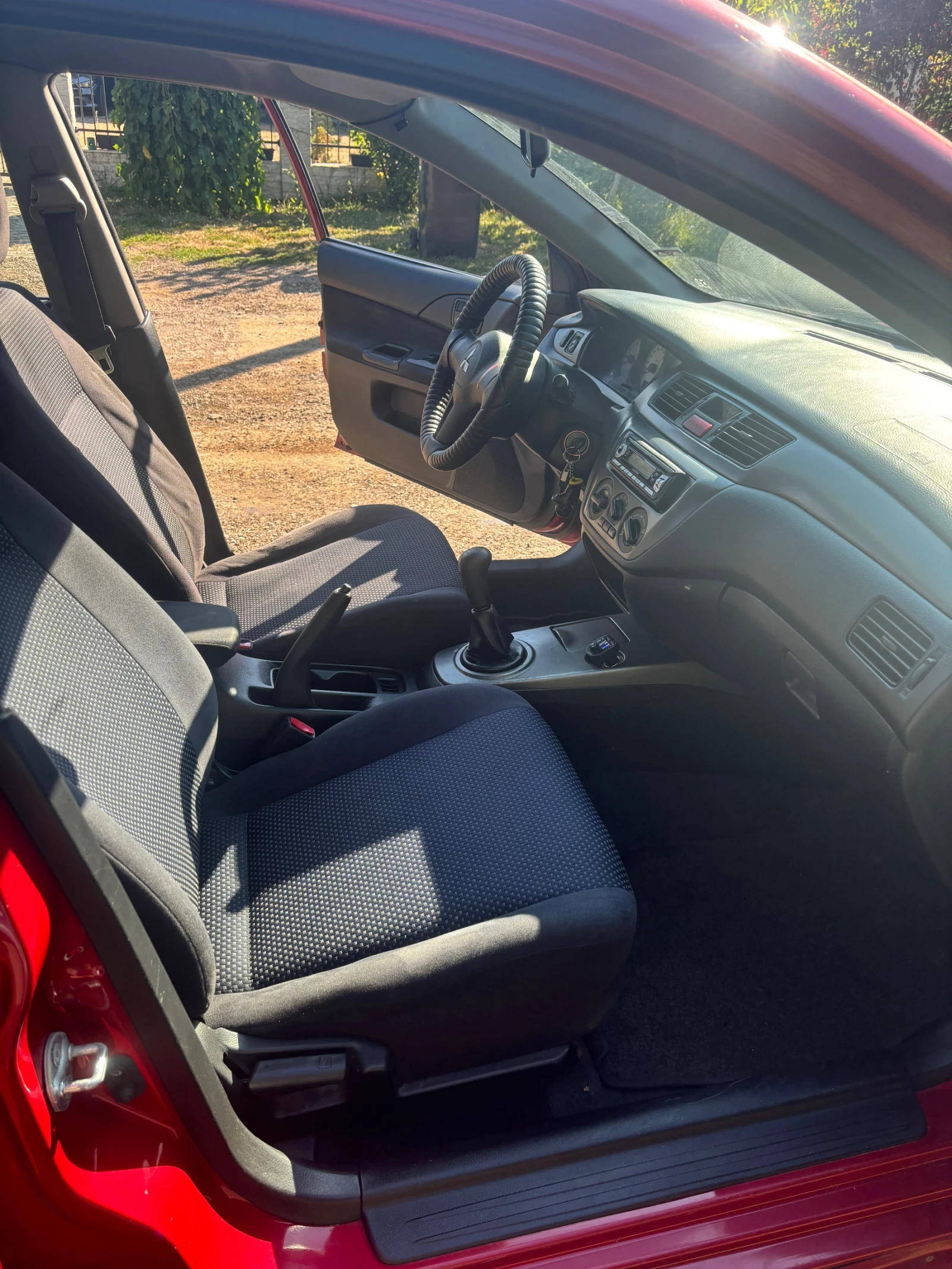 Mitsubishi Lancer 1.6 Бензин ПЪРВИ СОБСТВЕНИК! , снимка 13 - Автомобили и джипове - 55784704