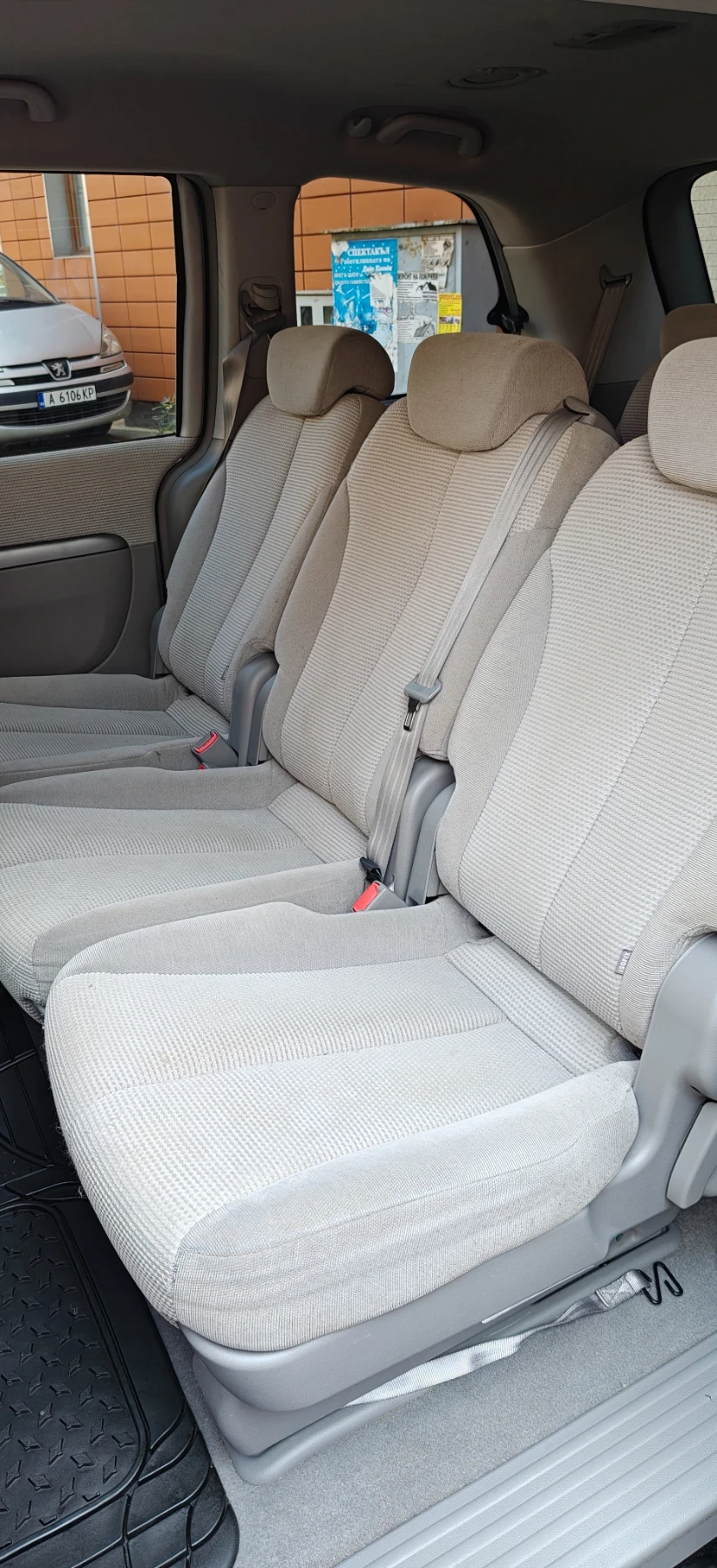 Kia Carnival, снимка 7 - Автомобили и джипове - 56044298