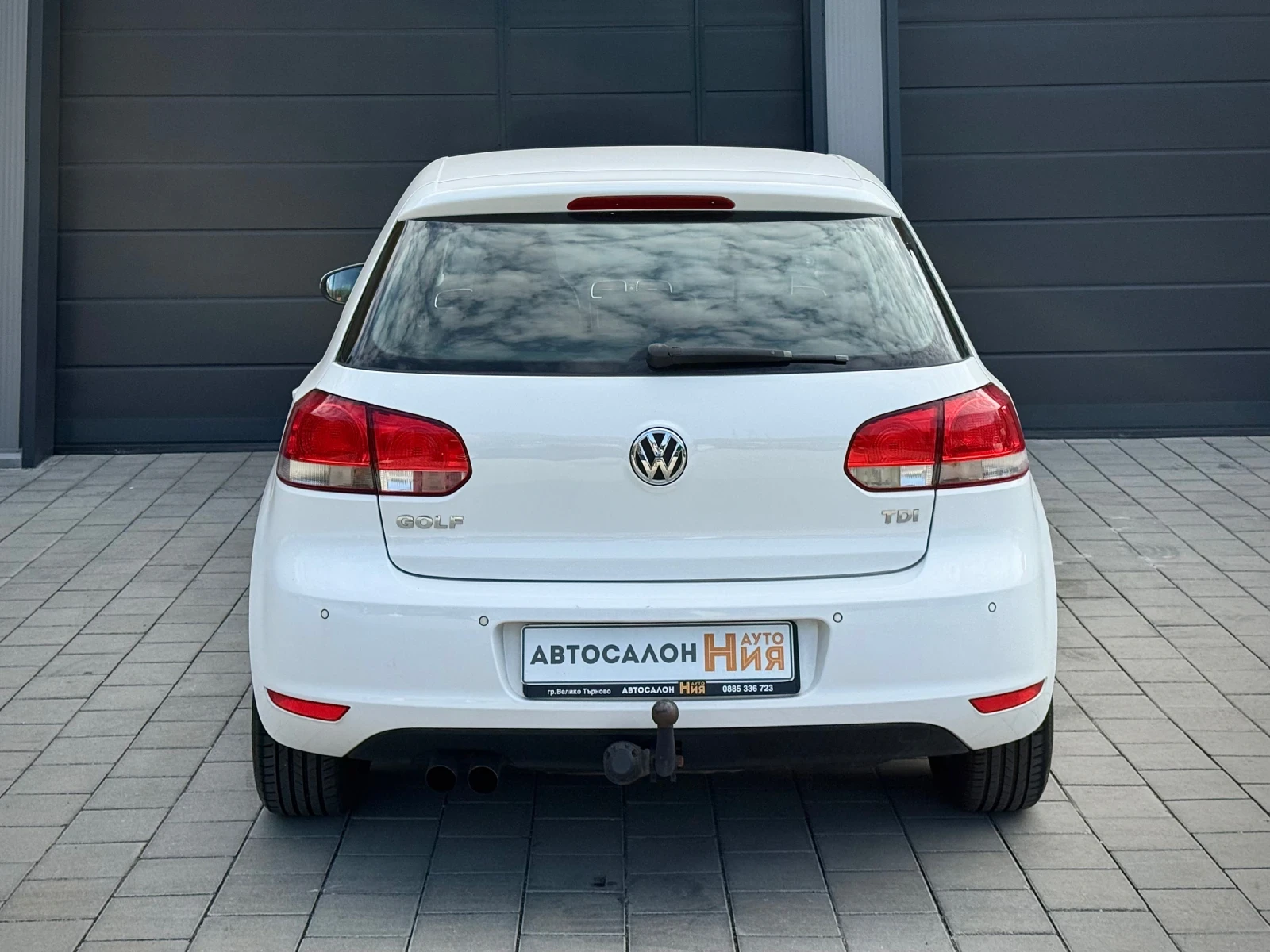 VW Golf 2.0TDI * NAVI* Сервизна История* , снимка 4 - Автомобили и джипове - 56168459