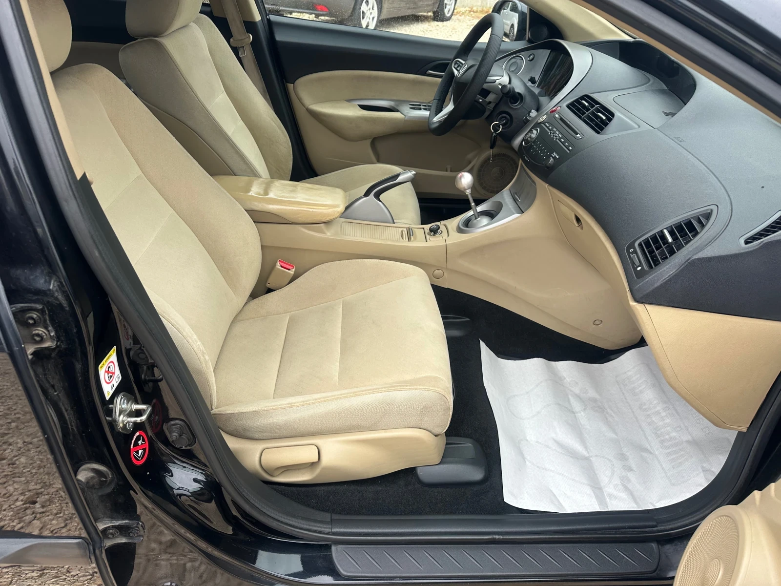 Honda Civic 1.8Vtec-140ks-Top-Executive | Mobile.bg � ����������� 13