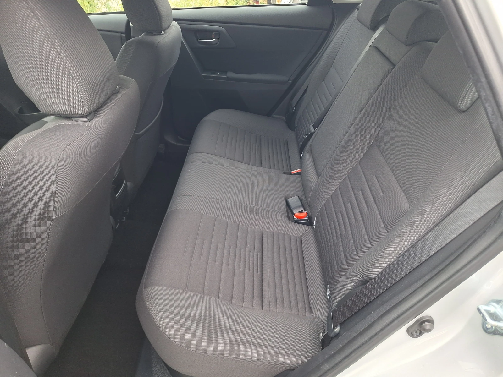 Toyota Auris 1.8 Hybrid 117000km!Face Distronic Kamera Full! | Mobile.bg � ����������� 13