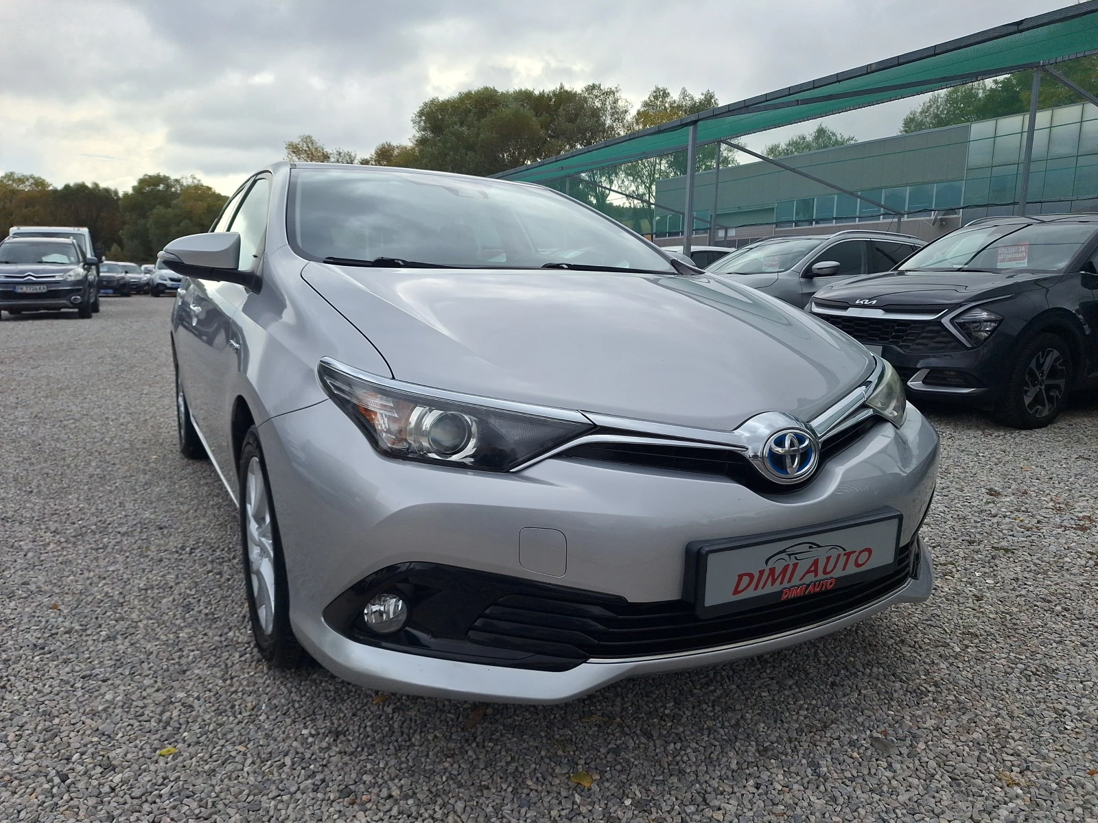 Toyota Auris 1.8 Hybrid 117000km!Face Distronic Kamera Full!