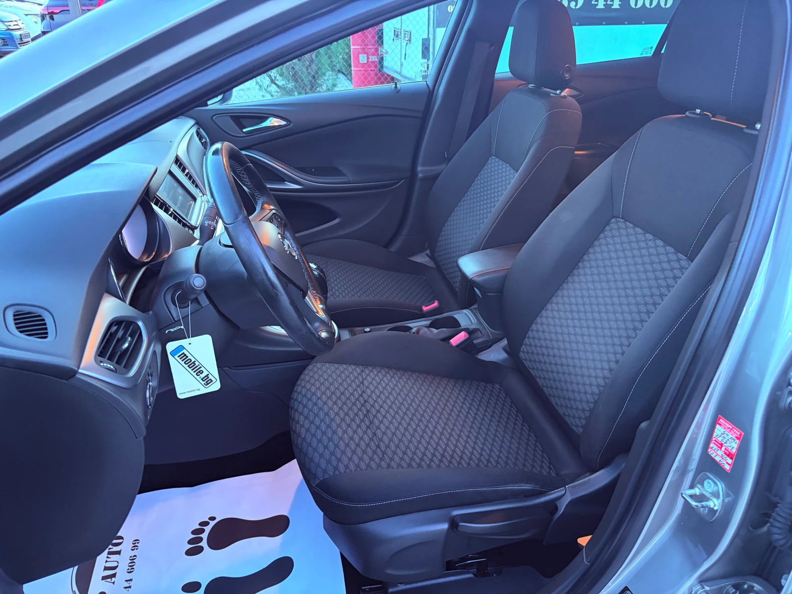Opel Astra FACELIFT, снимка 9 - Автомобили и джипове - 56511805
