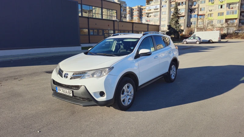 Toyota Rav4 2.0D, снимка 1 - Автомобили и джипове - 49099881