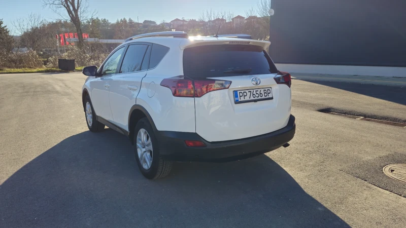 Toyota Rav4 2.0D, снимка 2 - Автомобили и джипове - 49099881